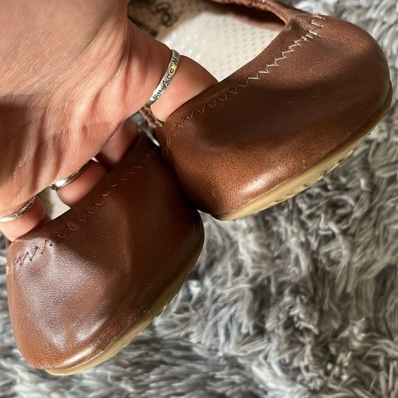 Brown ballet flats 9 faux leather stretch to fit memory foam sole casual chic FG - Picture 6 of 9